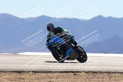 media/Dec-08-2024-CVMA (Sun) [[267e5a7075]]/Race 4-Amateur Supersport Middleweight/